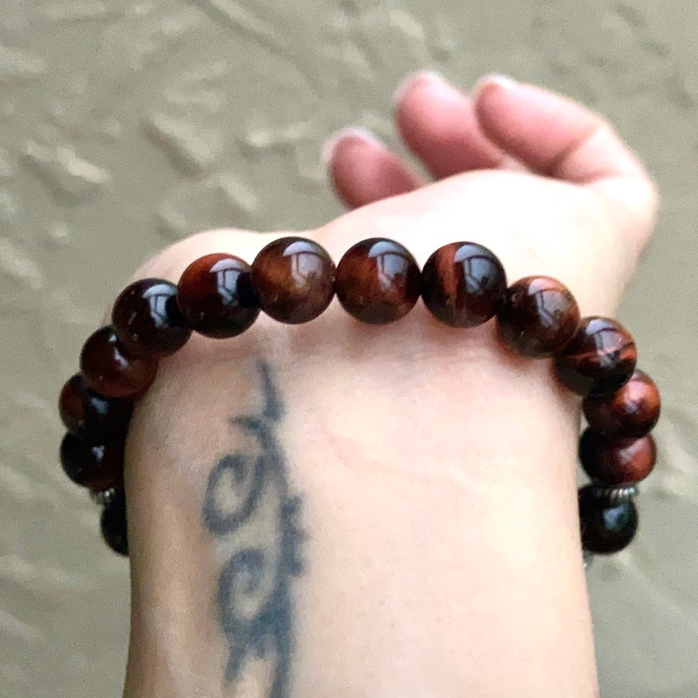 Red tiger eye gemstones beads  & silver rose flower charm boho bracelet - Picture 8 of 11